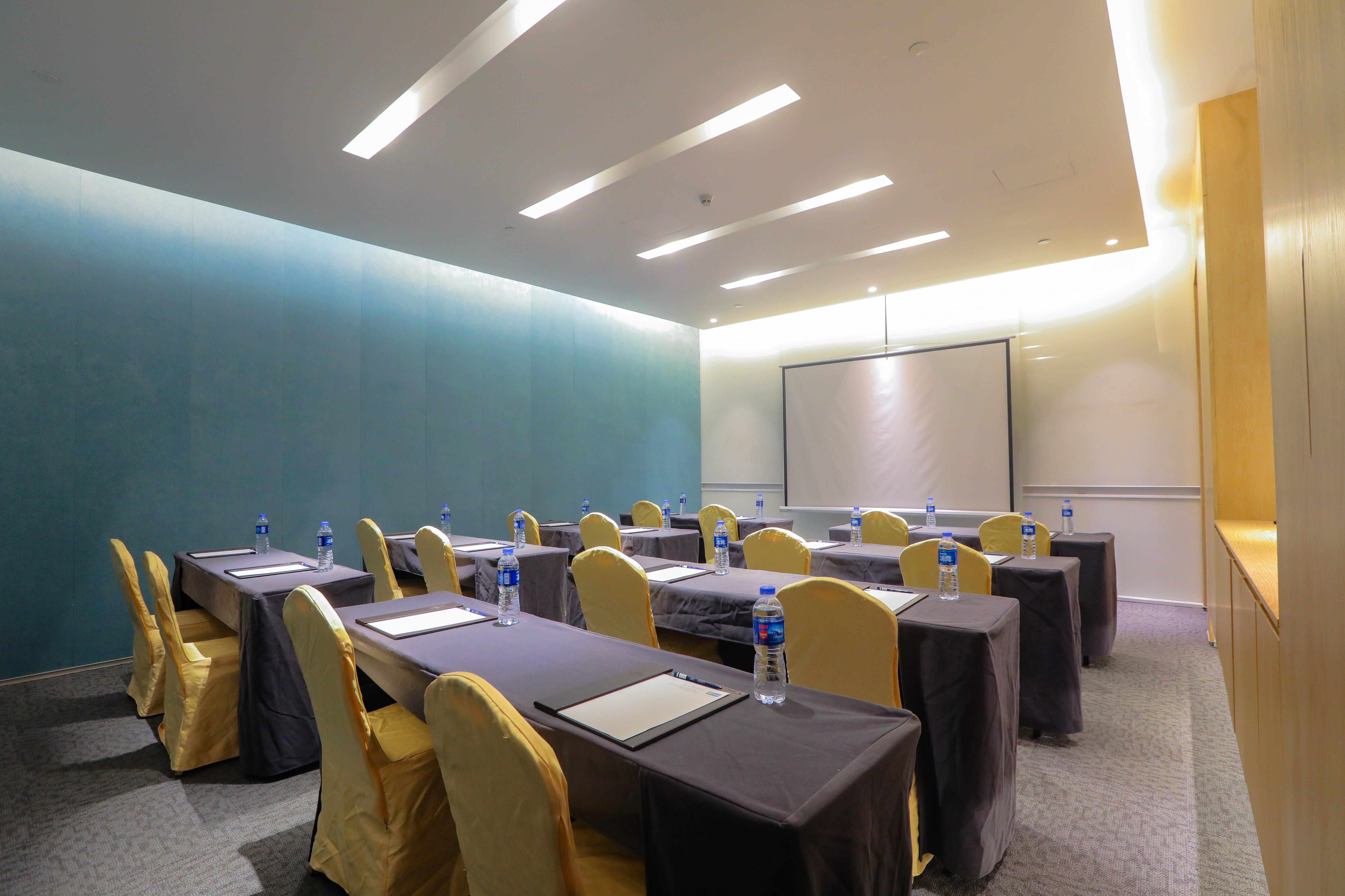 Holiday Inn Express Shanghai Songjiang Fangta By Ihg Esterno foto